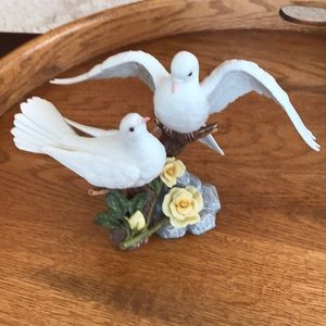 Doves and Roses Lenox porcelain figurine